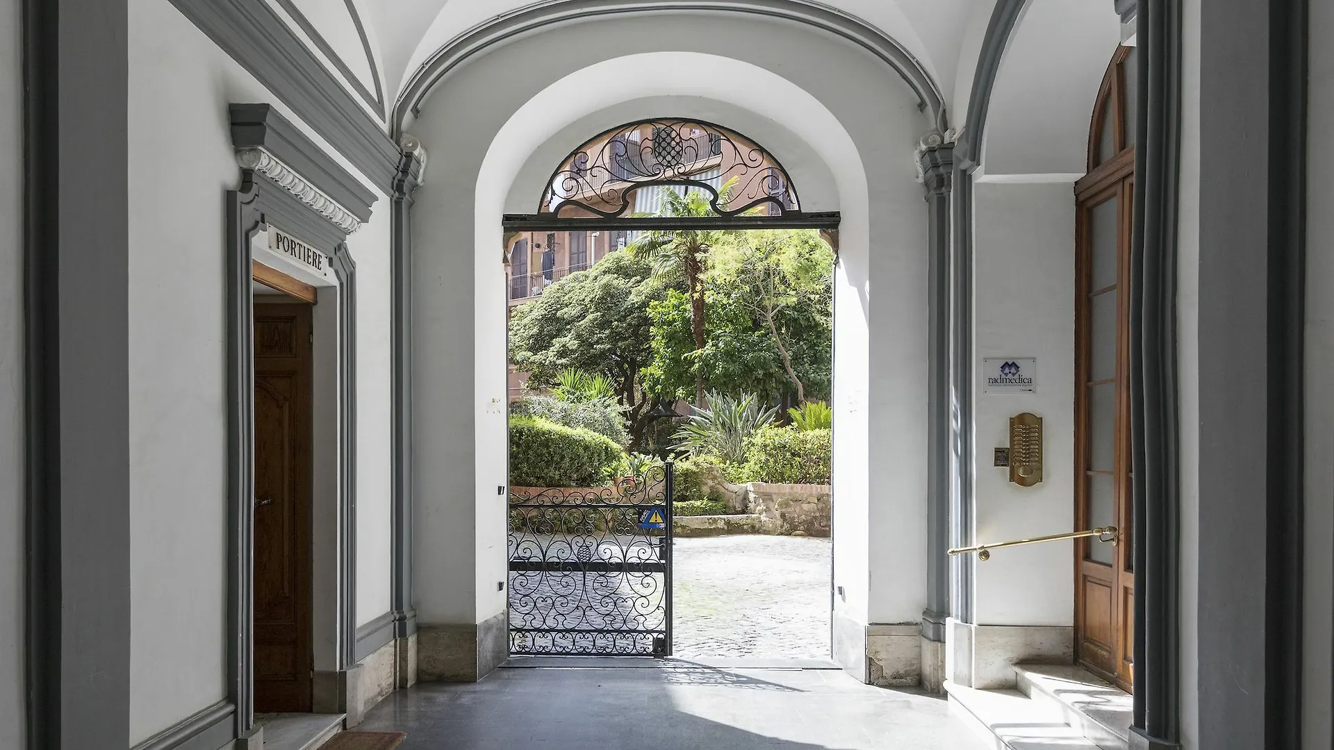 Classic 1Br In San Pietro / Vaticano By Sonder Roma